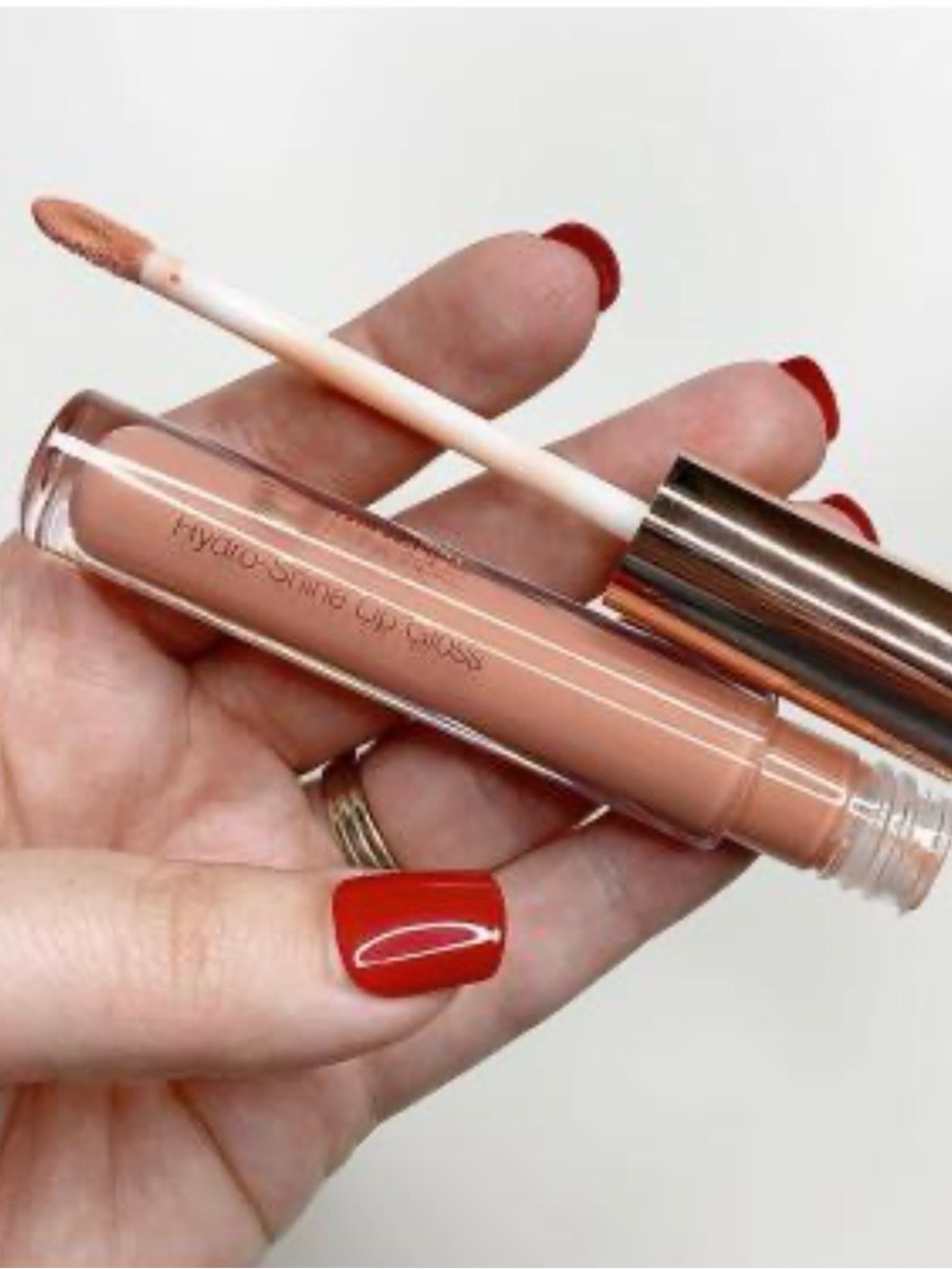 Mineral Fusion Hydrating Lip Gloss — Peach Nude Shine